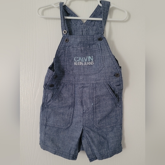 Calvin Klein 24 Months Shortalls Overall Shorts Light Blue Denim Baby Boy Unisex - Picture 3 of 12